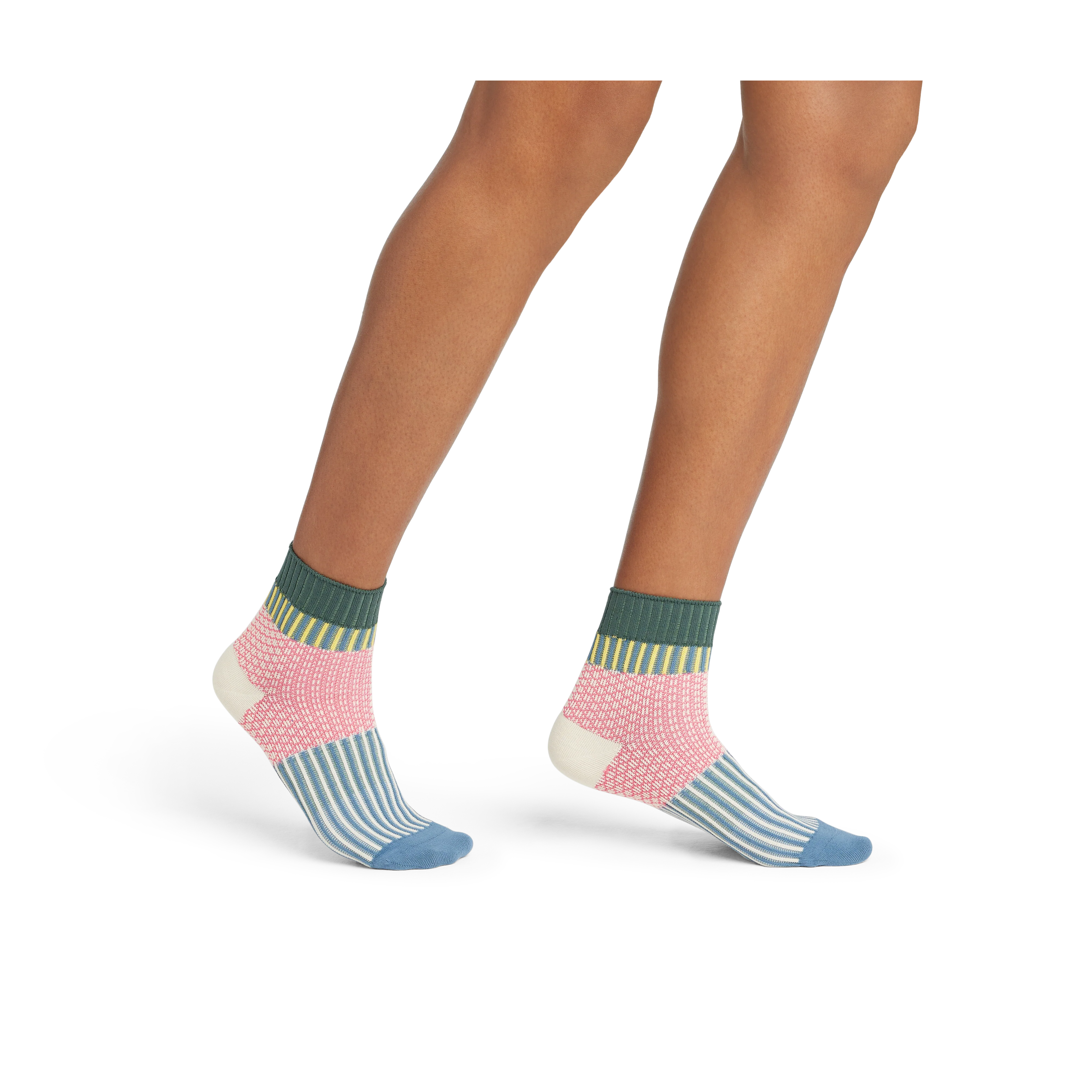 Women's Textured Lightweight Quarter Socks - Image 6